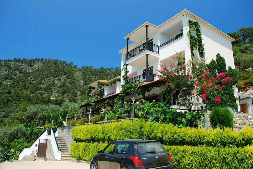 Island View Villa Golden Beach  Экстерьер фото